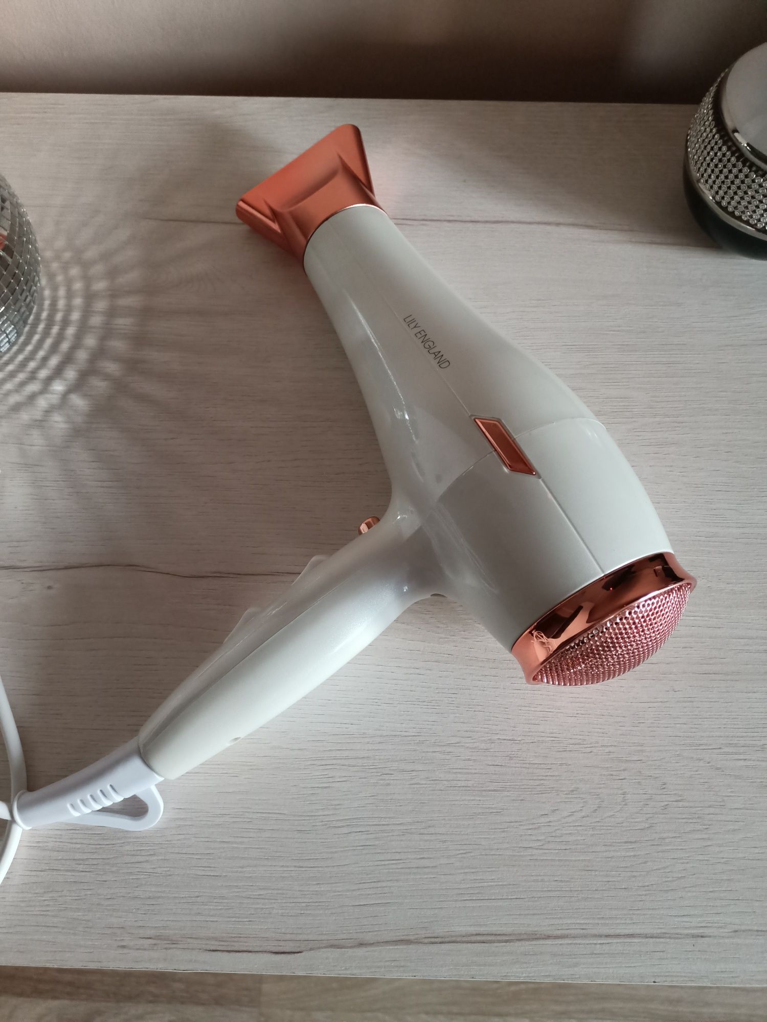 Lekka suszarka do włosów Lily England Deluxe Hair Dryer Rose Gold