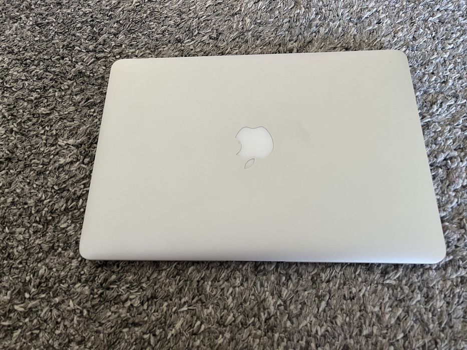 MacBook air 13”