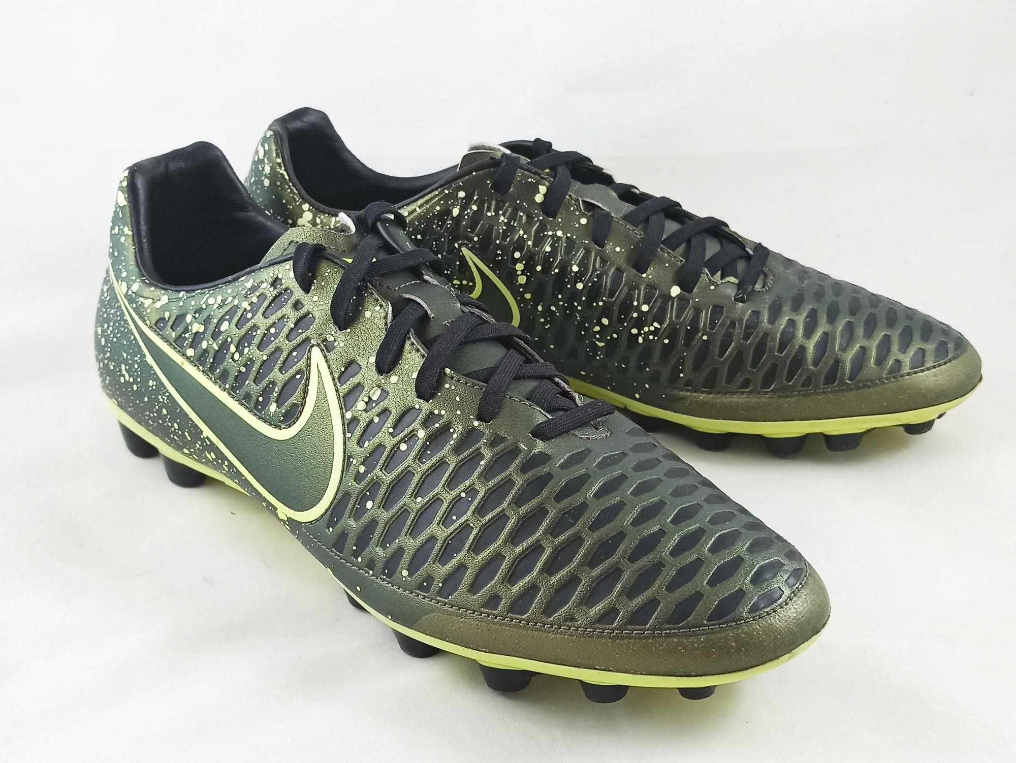 Buty piłkarskie NIKE Magista Onda AG roz  46 - 29 cm  b1048