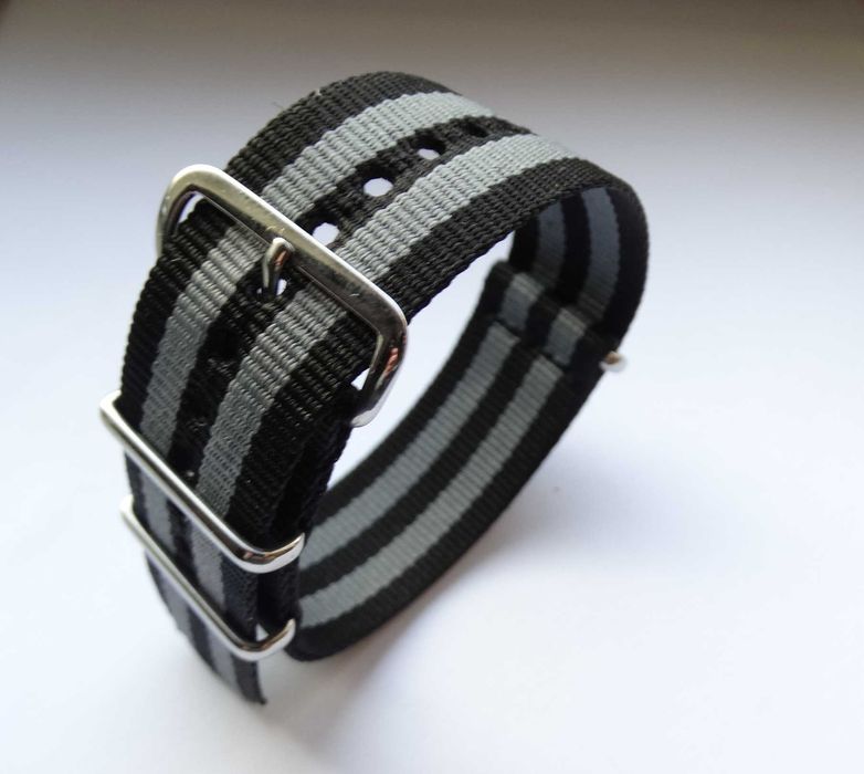 Pasek do zegarka NATO 24mm nylonowy parciany Bond 007