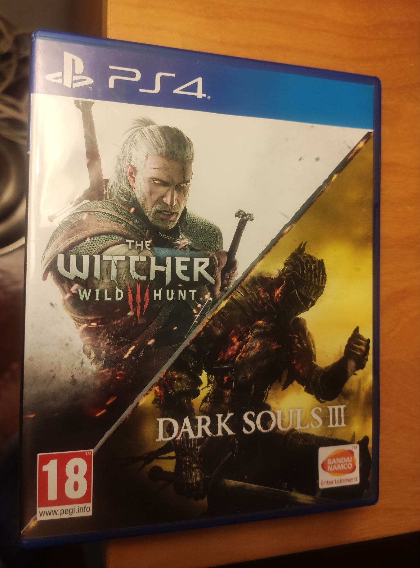 PS4 1tb com 5 jogos como nova