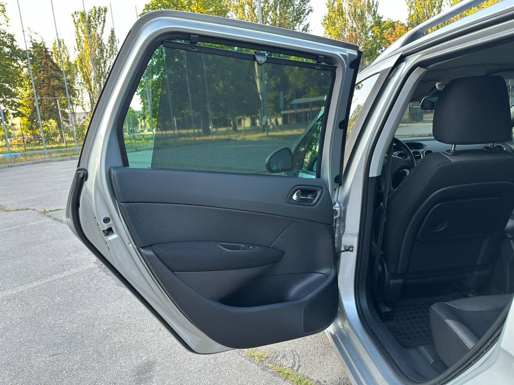 Peugeot ( Пежо) 308 SW універсал