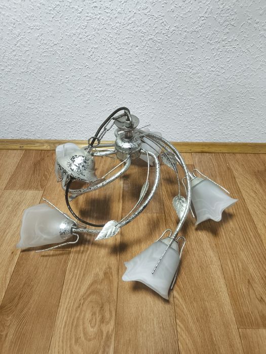 Żyrandol wiszący sufitowy srebrny mat matowy błyszczący