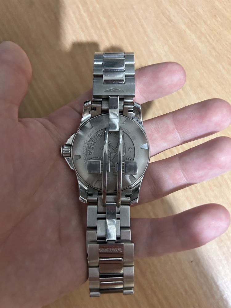 Годинник LONGINES CONQUEST L3.759.4.96.6