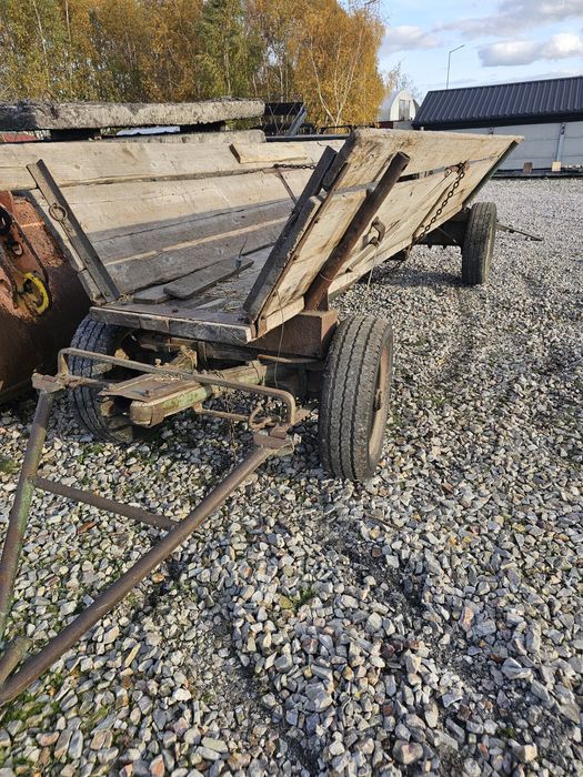 Woz konny dyszel ciagnik