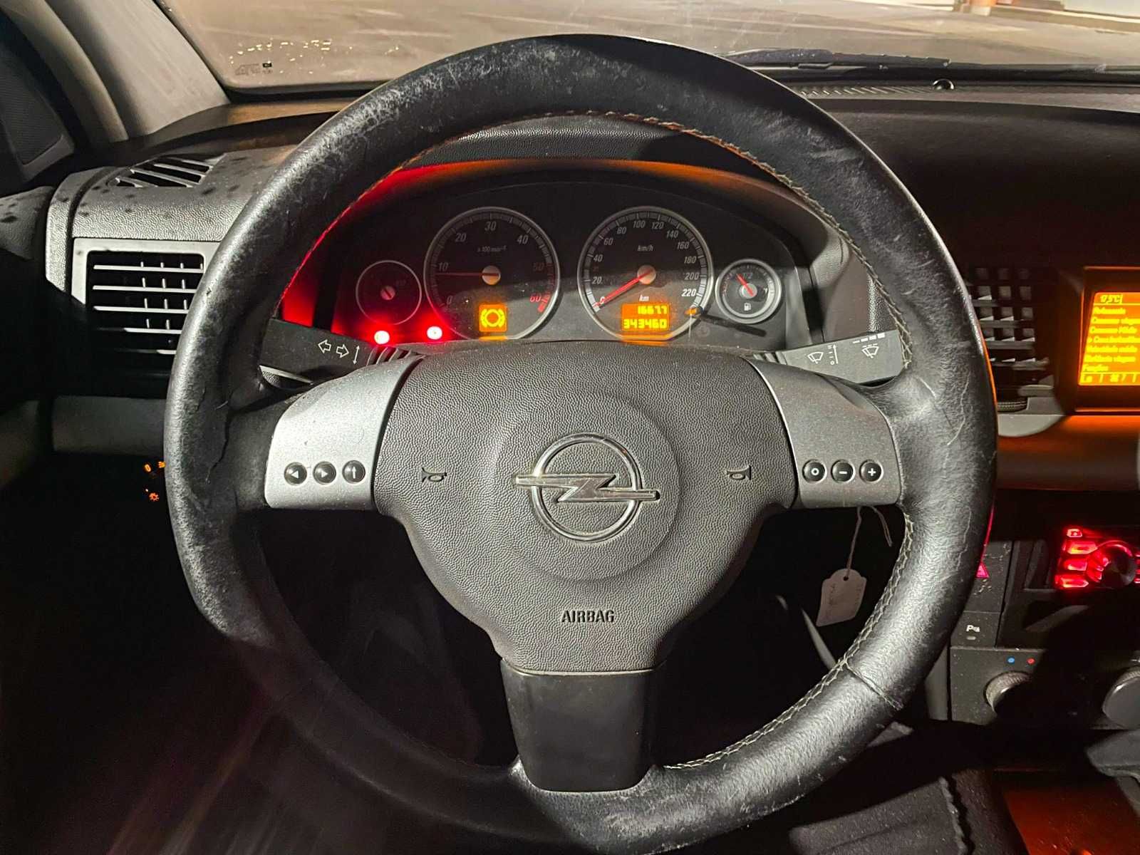 Opel Vectra GTS - 2.2 DTI 2002