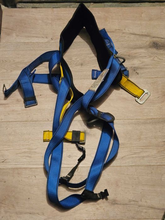 Pasy bezpieczeństwa BHP do wspinaczki