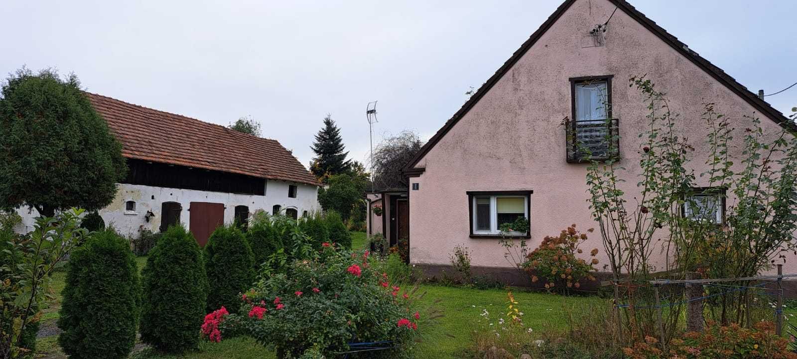 Dom - Nieruchomość gruntowa zabudowana
