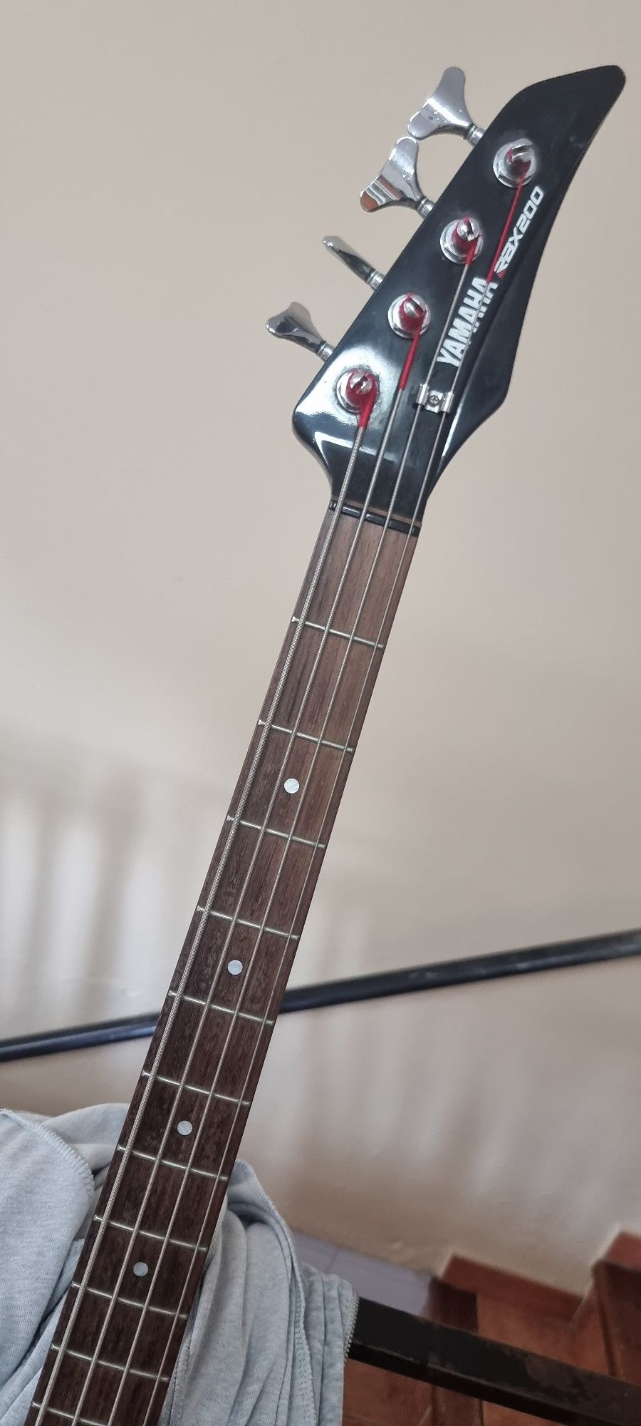 Baixo Yamaha RBX 200