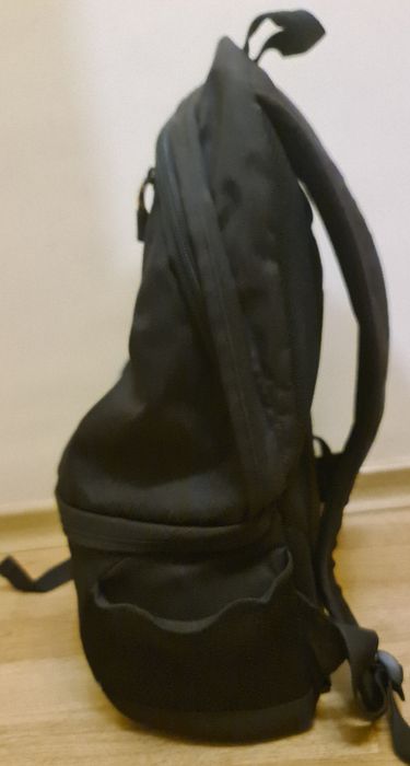 Продам сумку рюкзак для фотообладнання lowepro