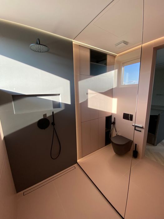 Układanie płytek, łazienka pod klucz, remont łazienki, płytkarz