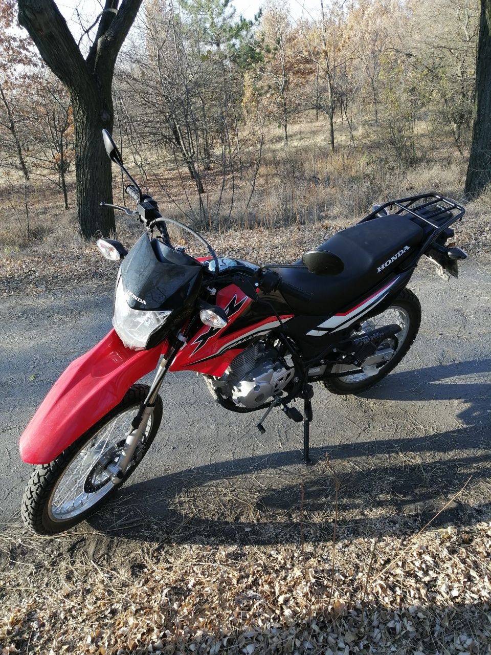 Продам мотоцикл HONDA XR150