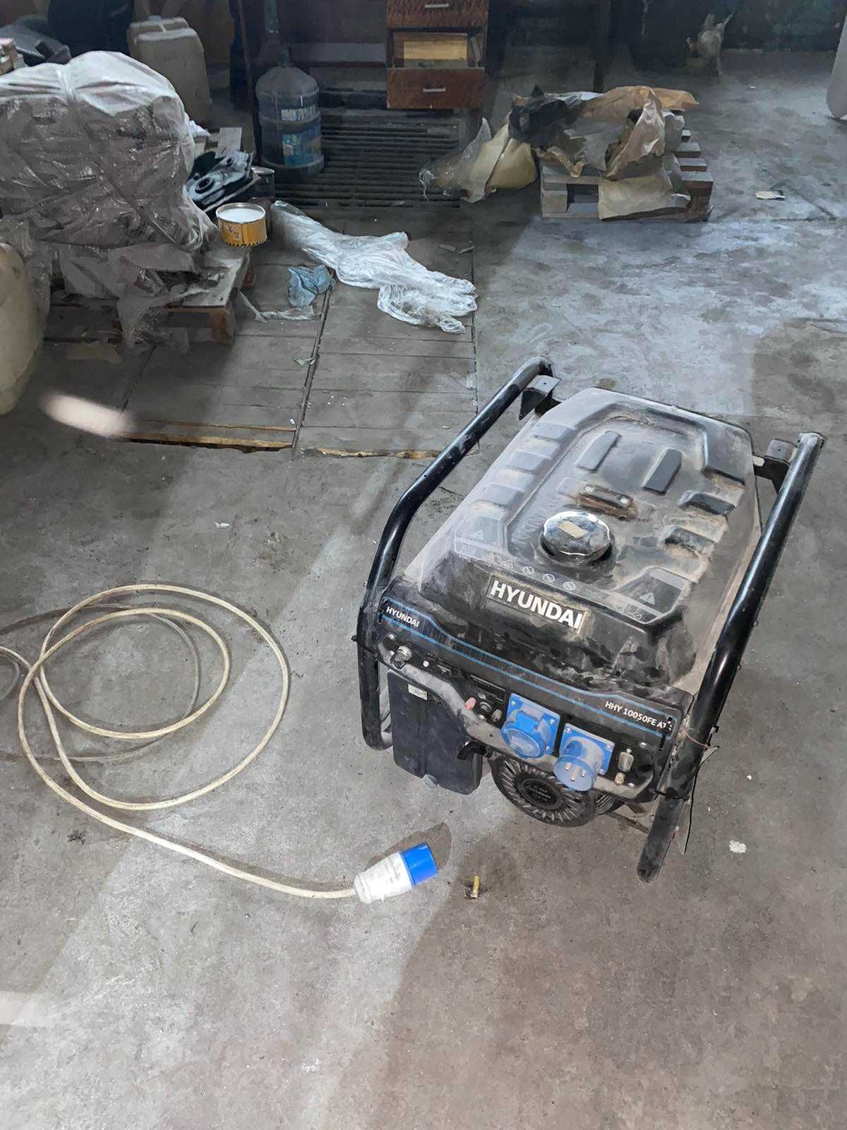 Продам генератор HYUNDAY HHY 10050FE ATS