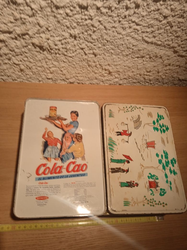Caixas de lata antigas Cola Cao