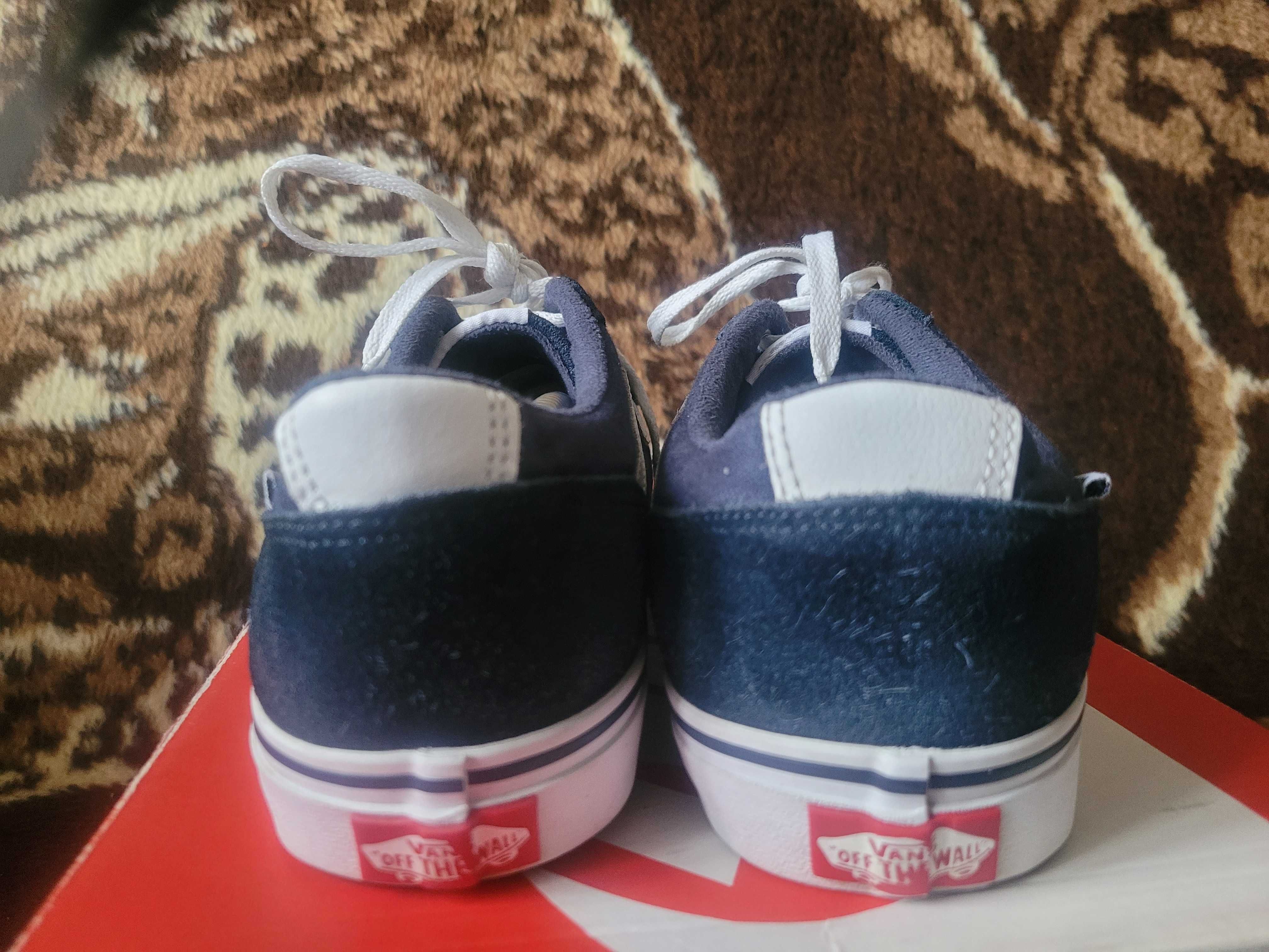 Mega sportowe trampki Vans Old skool r.42 wkł.27 cm zamsz