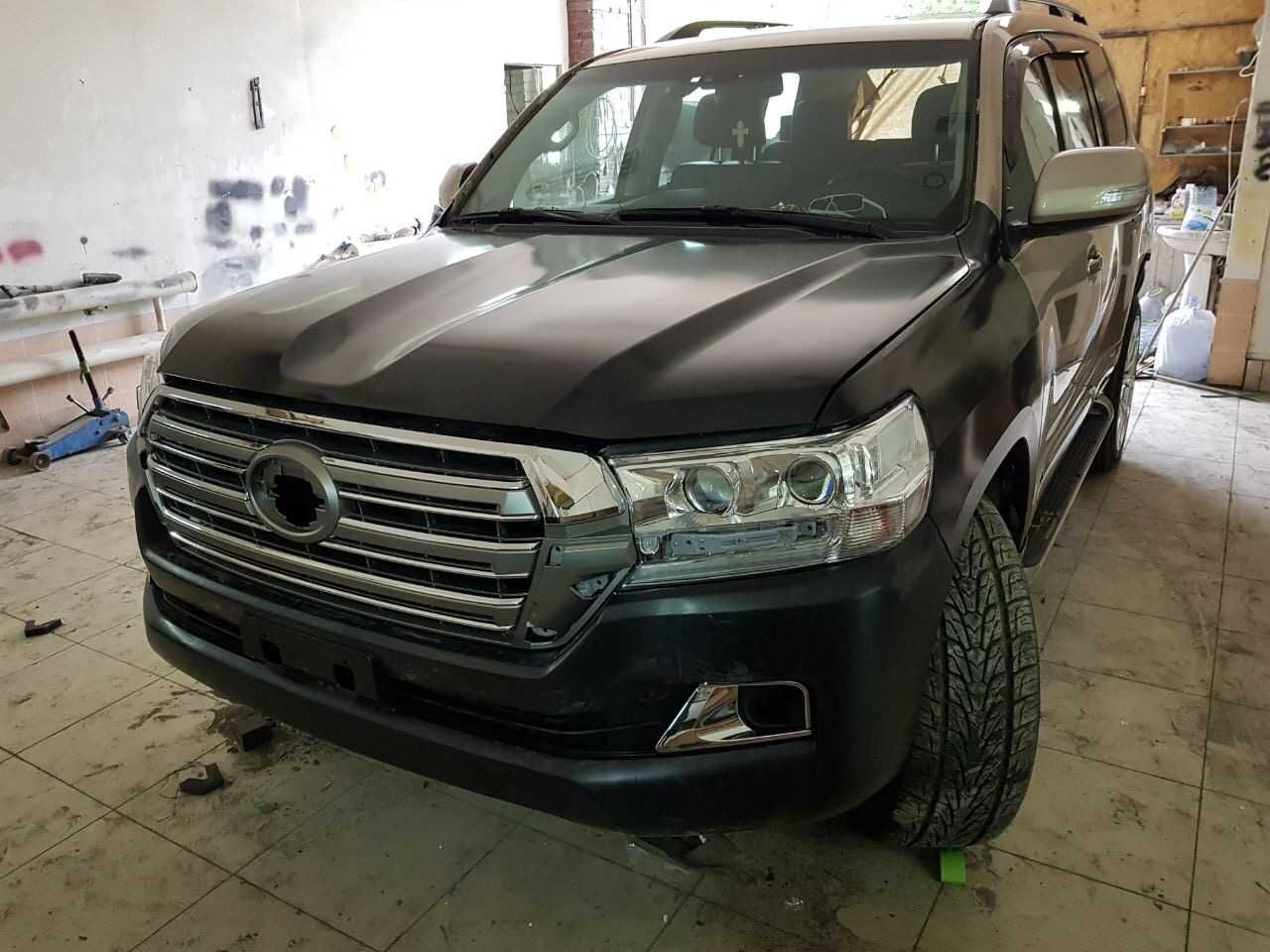 Обвіс комплект рестайлінгу Toyota Land Cruiser 200 у 2016-2021