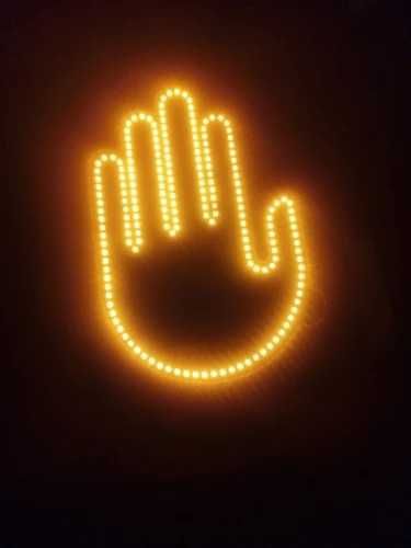 Ręka LED na szybę samochodu Środkowy palec