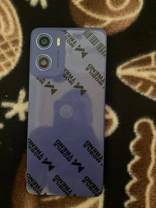 Телефон Moto e 15 з гарантією новий