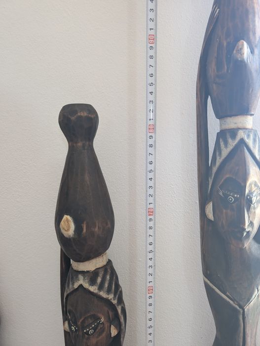 Conjunto estatuetas de madeira