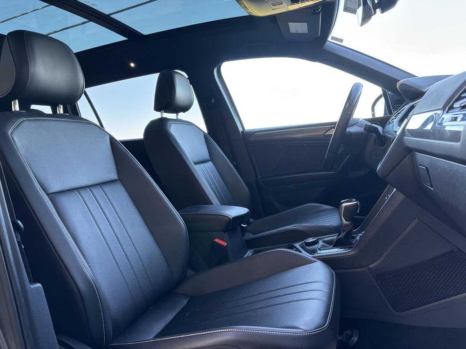 Volkswagen Tiguan SE R-Line Black 4Motion      2022