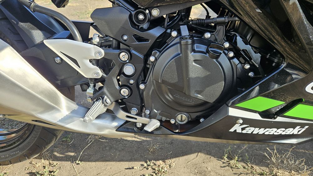 Kawasaki Ninja 400 з Японії без пробігу по Україні мотоцикл кавасакі