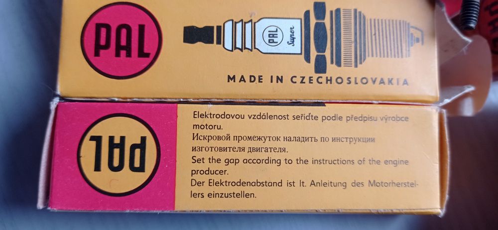 Свічки    PAL L5Y