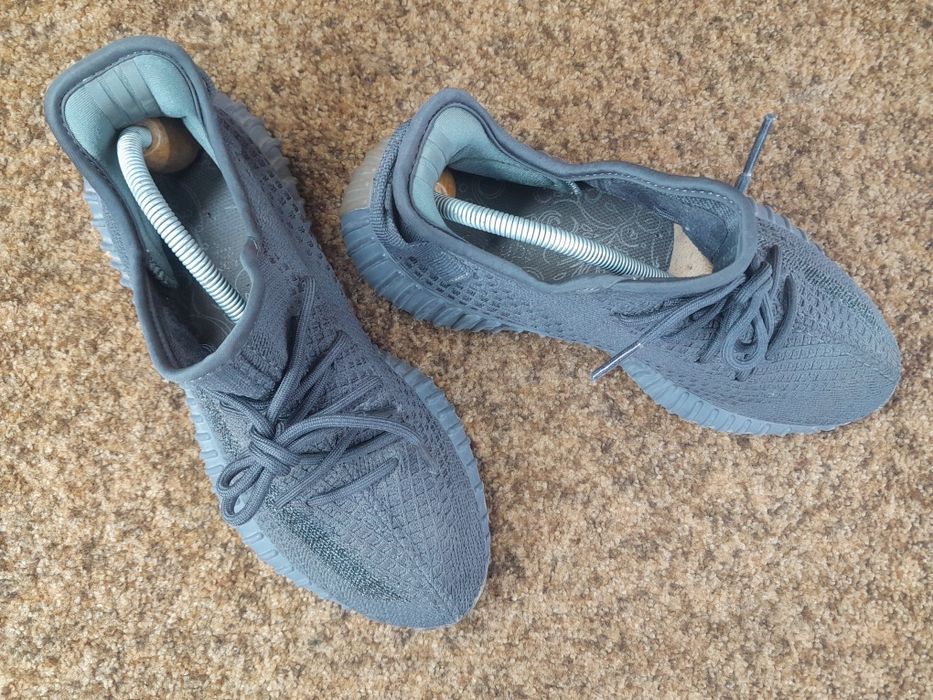 Кросівки оригінал Adidas Yeezy Boost 42 розмір.