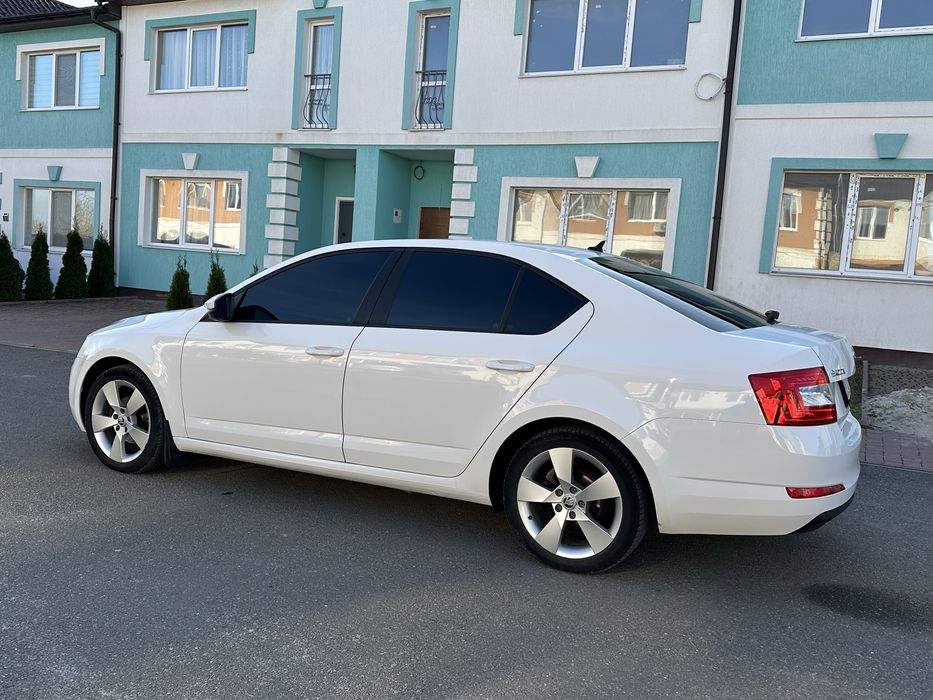 Шкода А7 1.6 ТDI