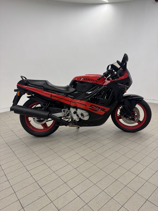 Honda CBR 600f Hurricane nacional