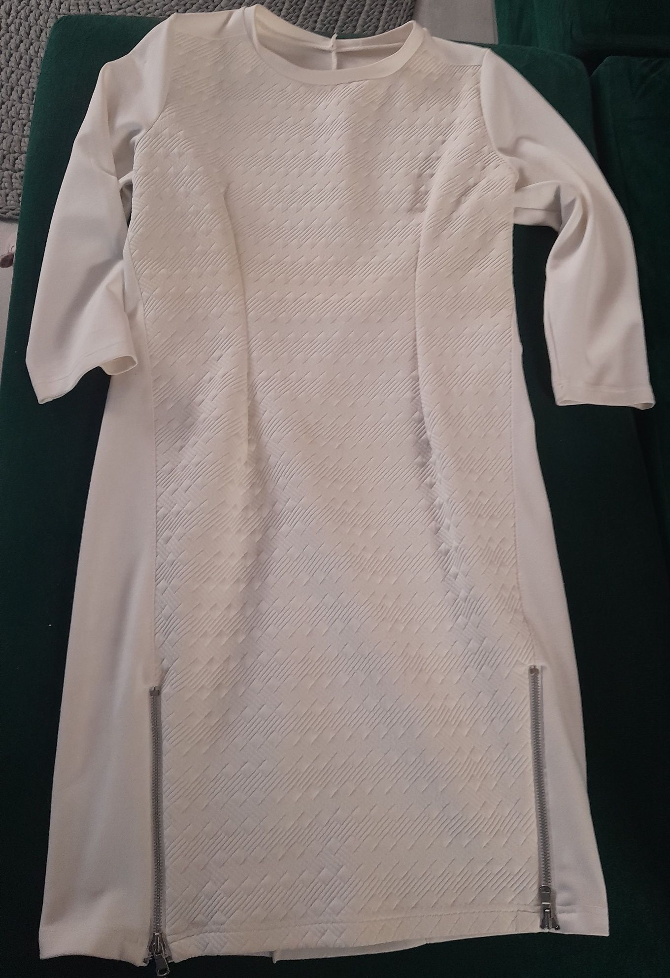 Sukienka midi Mohito 38 biała tłoczona zamki