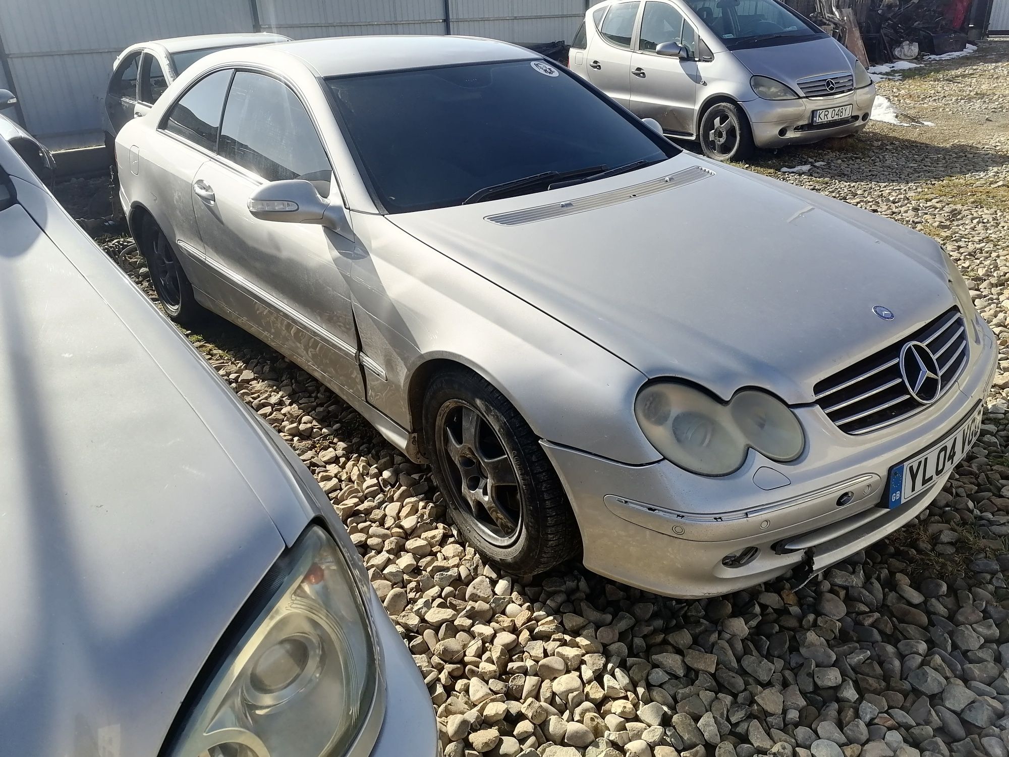 Комплект бампер задній двері чверть дах Мерседес CLK w209