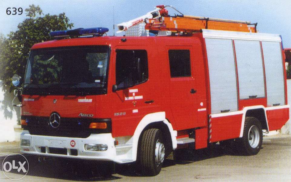 Carros de Bombeiros [639 Fotografias]