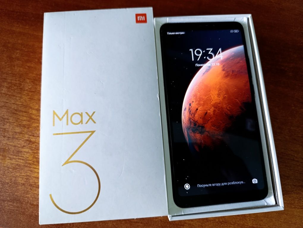 Xiaomi Mi Max 3 6/128 Black фаблет