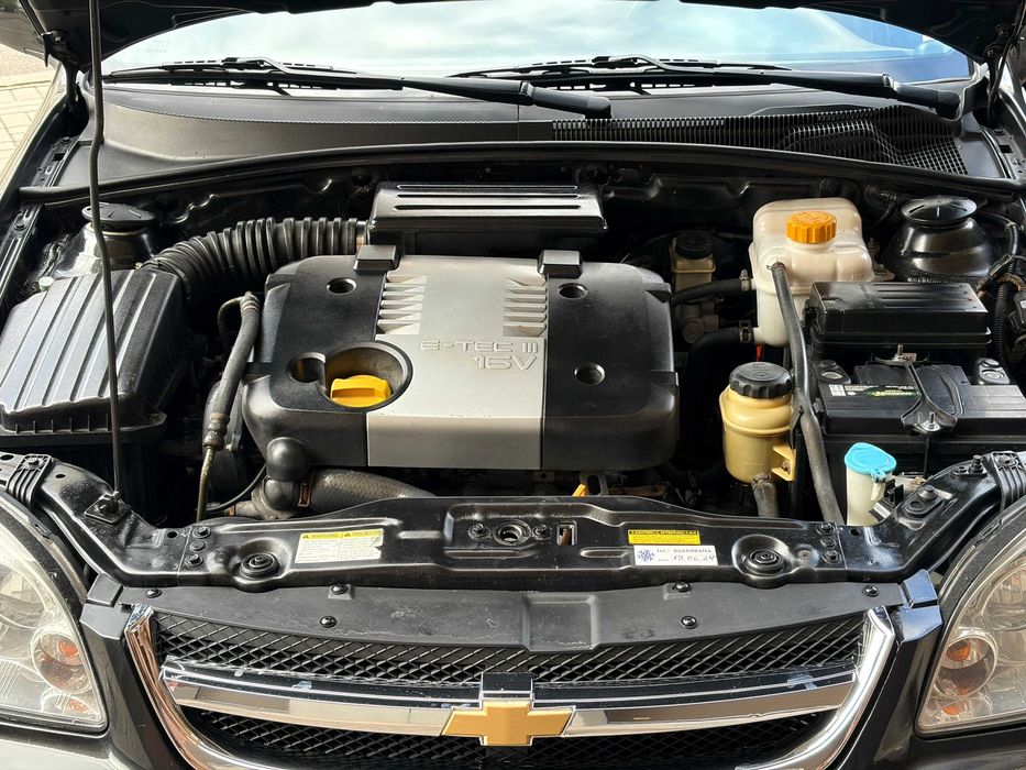 Терміново! Chevrolet Lacetti 1.8 SX