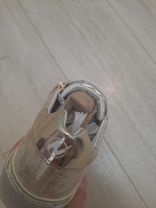 Слипоны, мокасины, кроссовки, натуральная кожа .Новые.