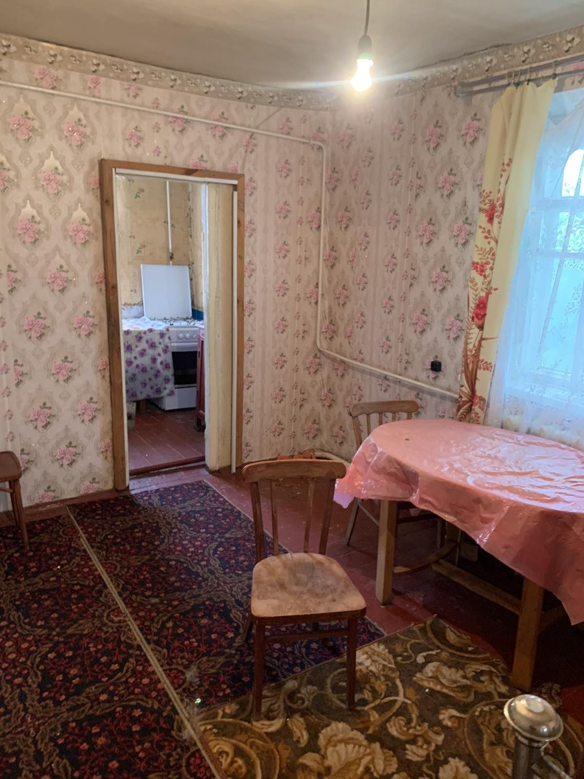 Продається будинок в мальовничому селі