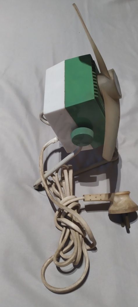 Mały Wentylator PRL-U