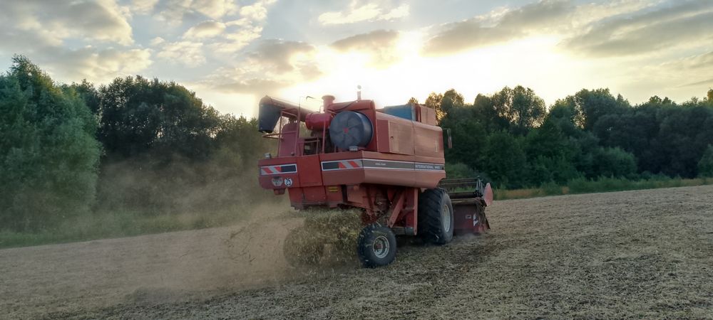 Продам комбайн case 1440