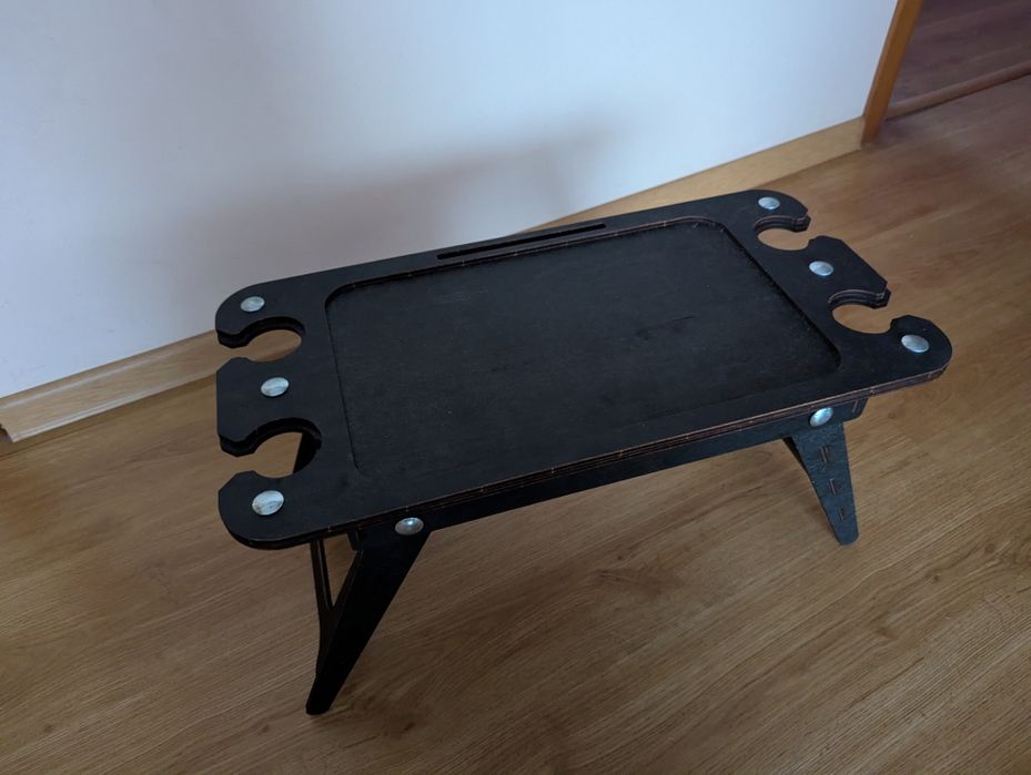 Столик для ліжка