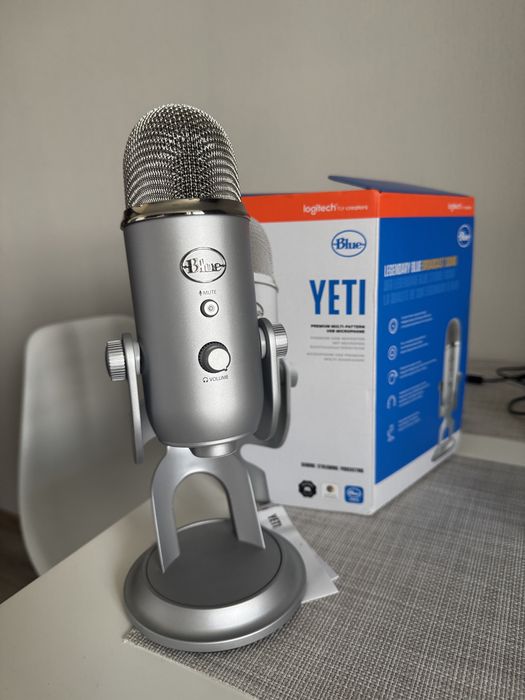 Мікрофон студійний Blue Microphones Yeti Silver