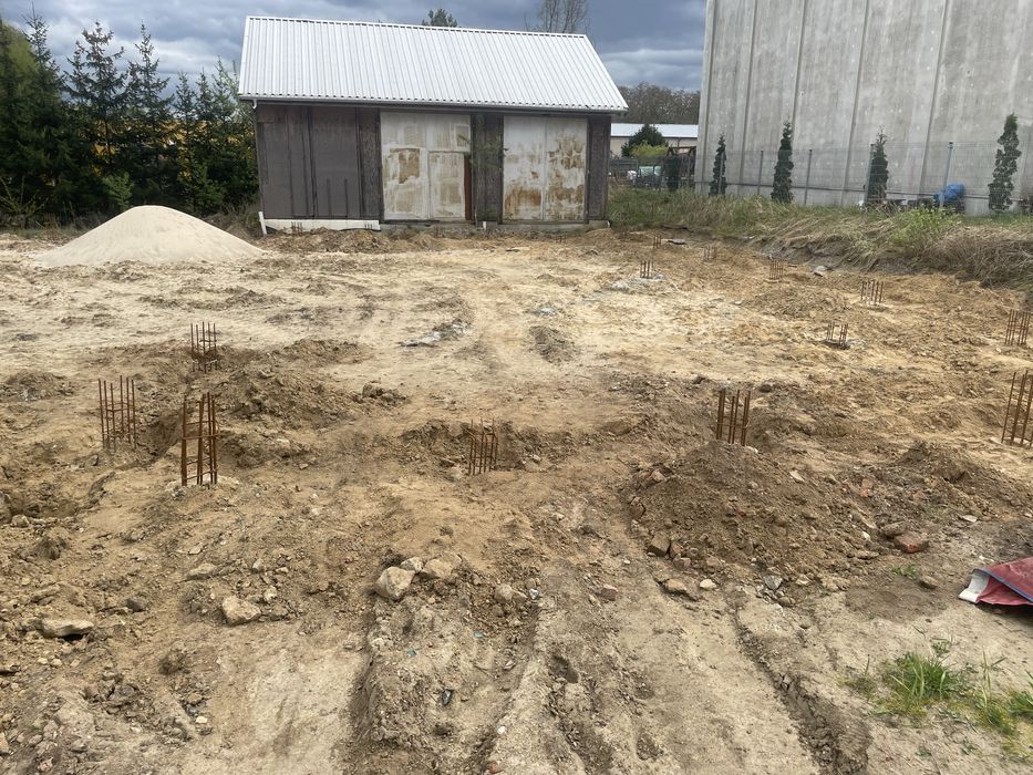 Brama warsztatowa stalowa, gotowe do odbioru dwie bramy