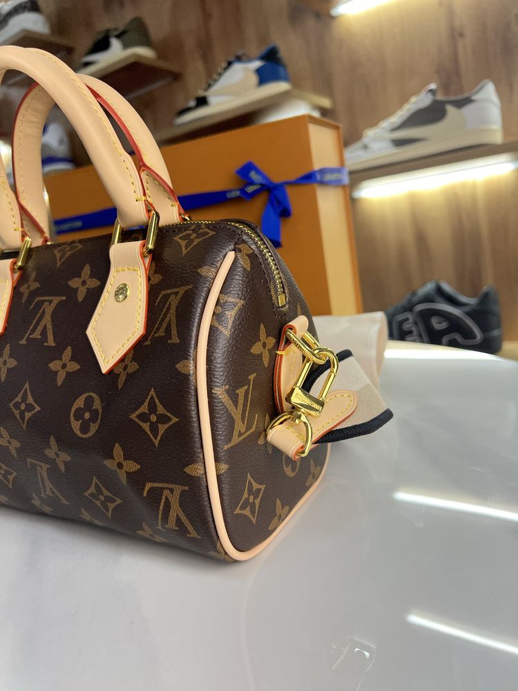 Сумка Шкіряна Жіноча Louis Vuitton Speedy LV brown