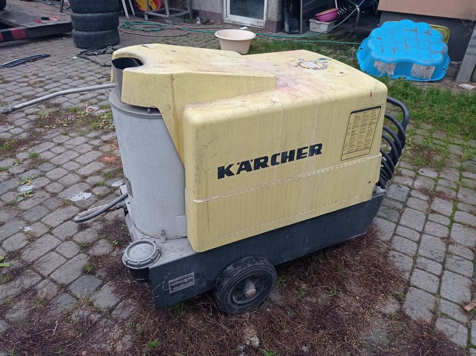 Myjka ciśnieniowa na gorącą wodę Karcher HDS 75