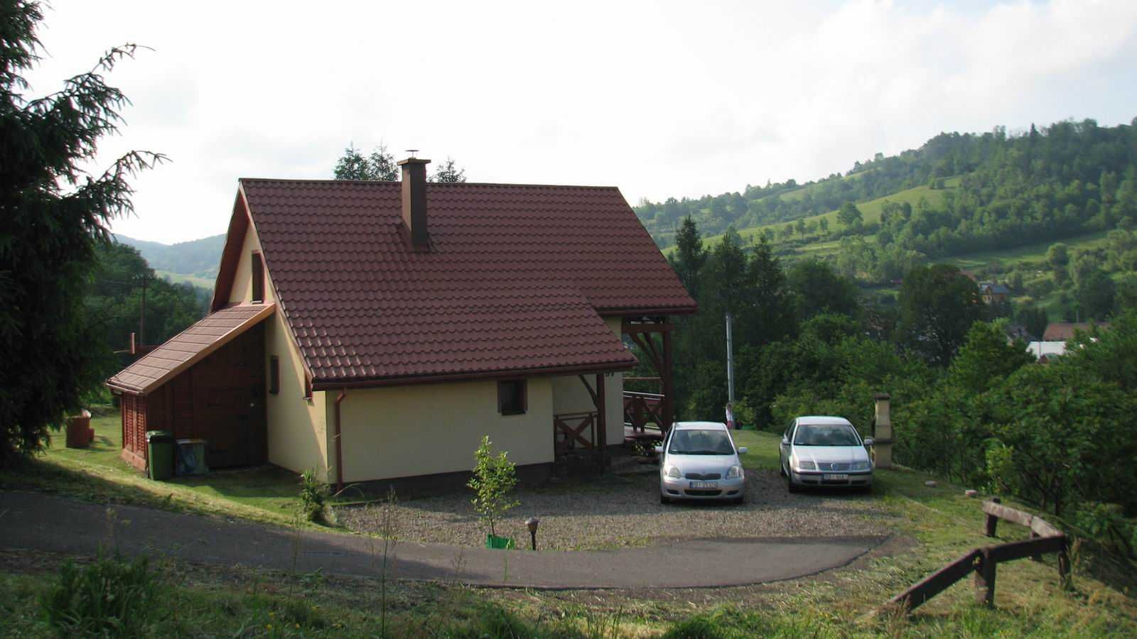 Bieszczady, Domek nad Zalewem Solińskim ,,Domek na Wzgórzu"