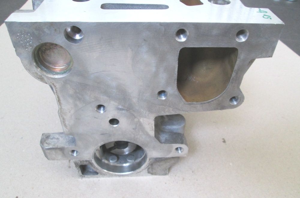 GŁOWICA Peugeot Citroen 2.0 2.2 HDI JTD 8V / 96349.63010 / Fiat Suzuki