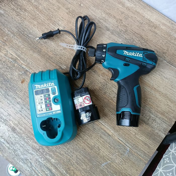 Makita DF030D Wkrętarka+2xAku+Ładowarka zestaw JAPAN
