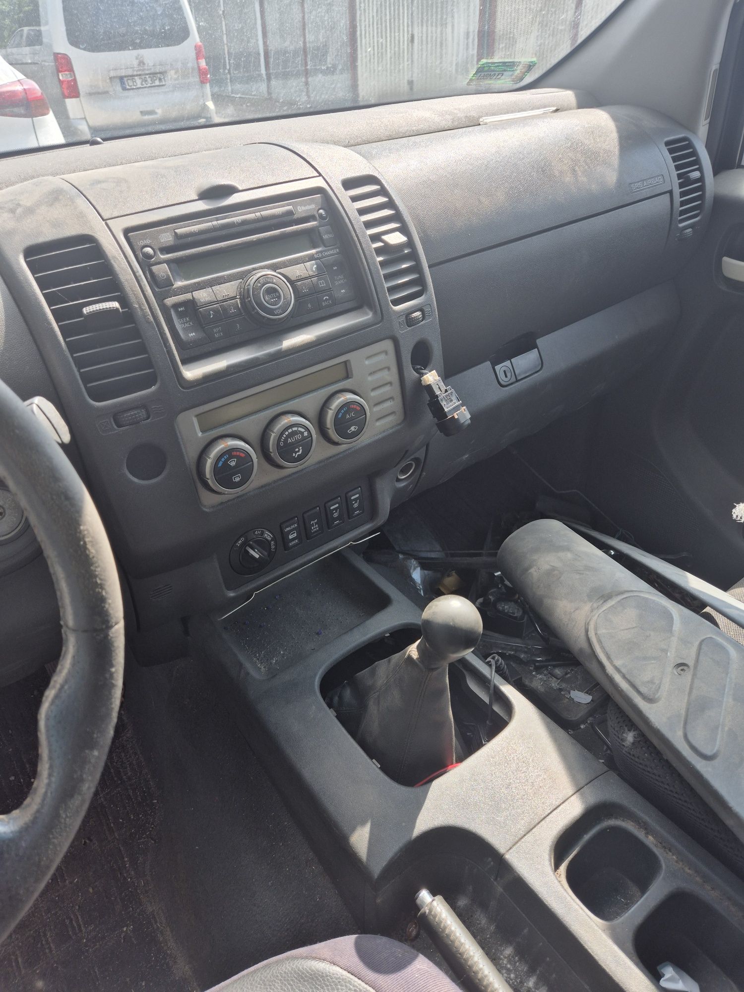 Sprzedam nissan naware
