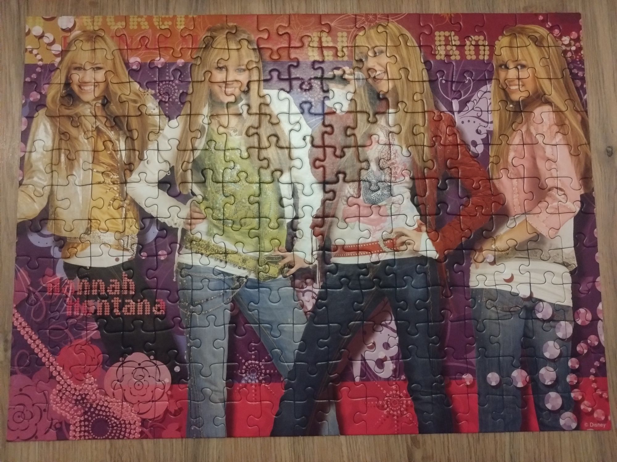 Puzzle Hannah Montana. Miley Cyrus. 200 elementów