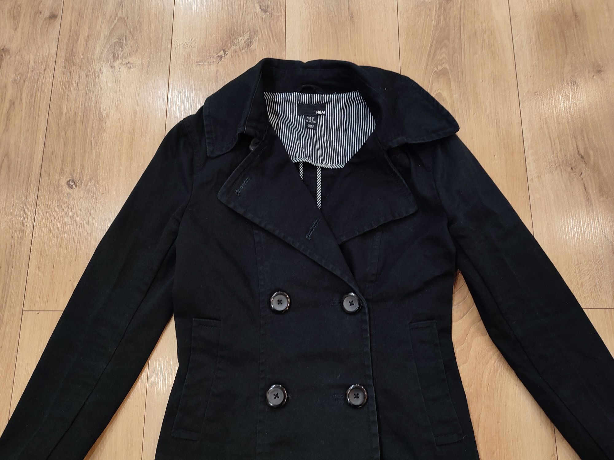 Czarny płaszczyk H&M rozmiar 36 kurtka