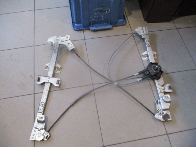 Elevador Manual Elevm83 CITROEN BERLINGO 1 FASE 2  2003 1.9D 70CV 3P BRANCO FD